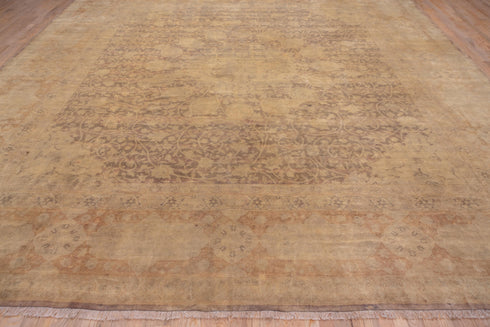 Antique Sivas Area Rug (13' x 13')